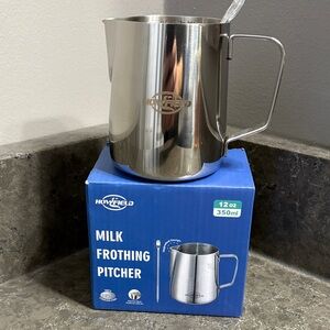 Silver Milk Frothing Pitcher 12 Ounce